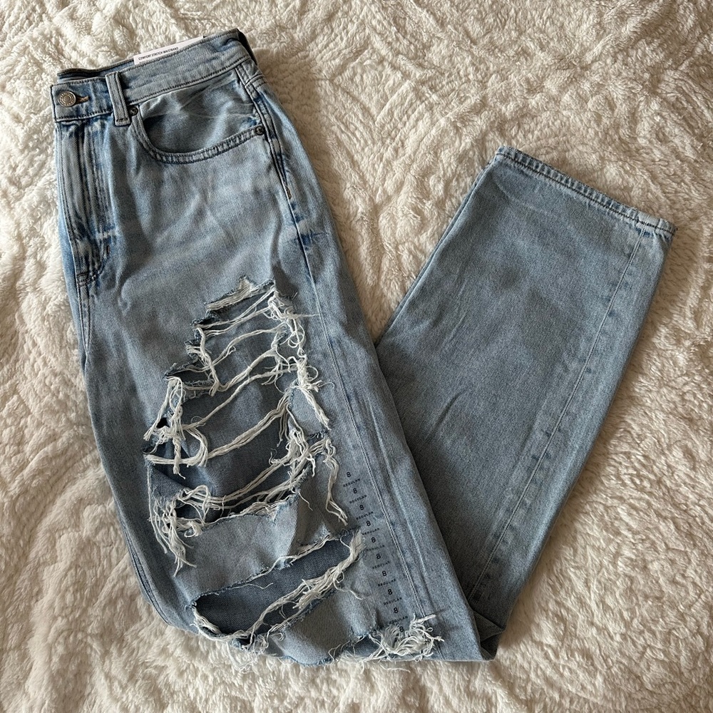 Mom Jeans